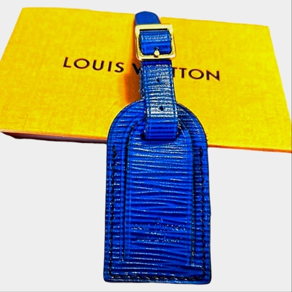 LOUIS VUITTON AUTHENTIC LEATHER LUGGAGE TAG  MINI - Picture 1 of 3